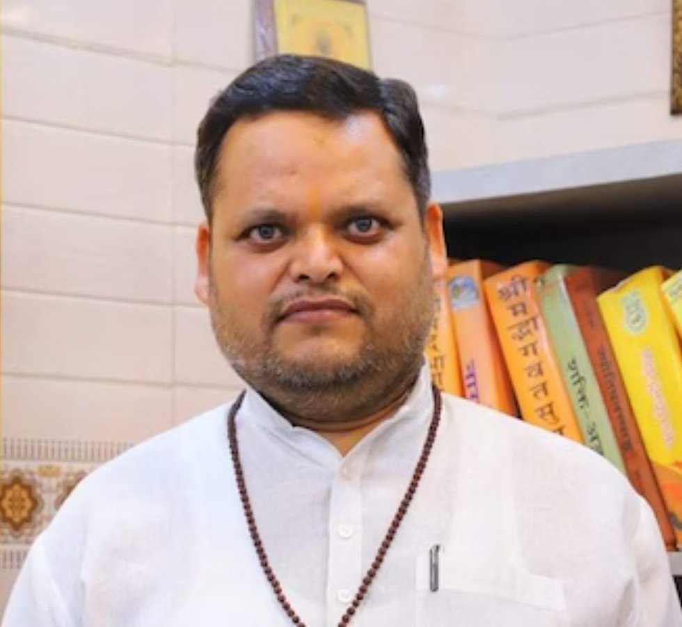Astrologer Shiv Trivedi